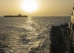Estados Unidos lanzó ataques contra Irán y crece la tensión en el estrecho de Ormuz