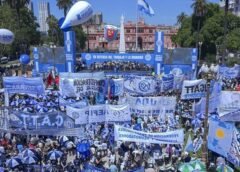 Dirigentes de la CGT, las CTA y la UTEP anuncian un plan de lucha nacional con movilizaciones, marcha federal y posible paro general contra las políticas del gobierno de Javier Milei.