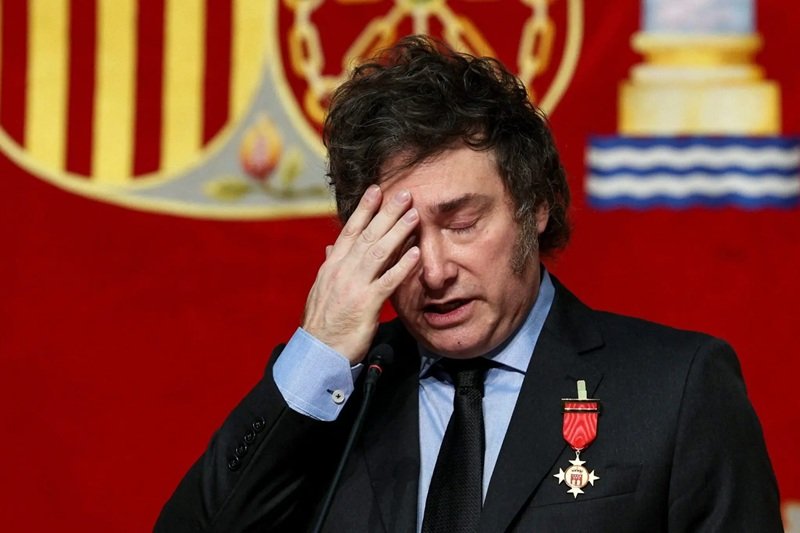 Encuesta de Zuban Córdoba muestra una fuerte desaprobación a la gestión de Javier Milei y una mayoría que reclama un cambio de gobierno en las elecciones presidenciales de 2027.