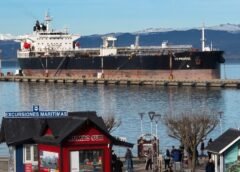 Buque británico VS Promise amarrado en Ushuaia en medio de la polémica por la Ley Gaucho Rivero