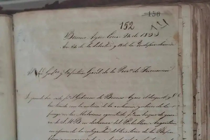 Carta de 1833 sobre la ocupación británica de las Islas Malvinas hallada en el Archivo Histórico de Tucumán.