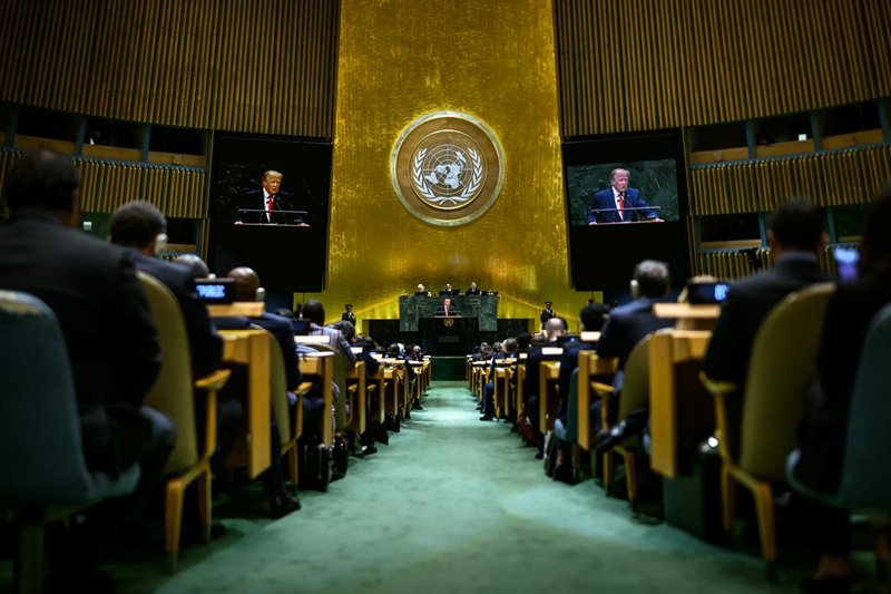 Donald Trump durante su discurso ante la Asamblea General de la ONU sobre política exterior y poder militar de Estados Unidos.