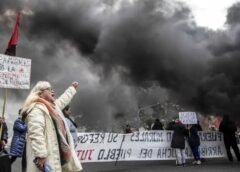 Protestas del Jujeñazo de 2023 contra la reforma constitucional de Jujuy, cuyo juicio a 19 manifestantes fue suspendido.