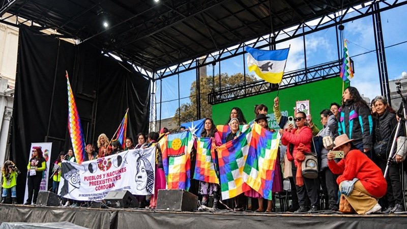 Movilización del 39° Encuentro Plurinacional de Mujeres en Córdoba, donde se eligió a CABA como sede para 2027.